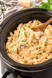 chicken pasta in crockpot