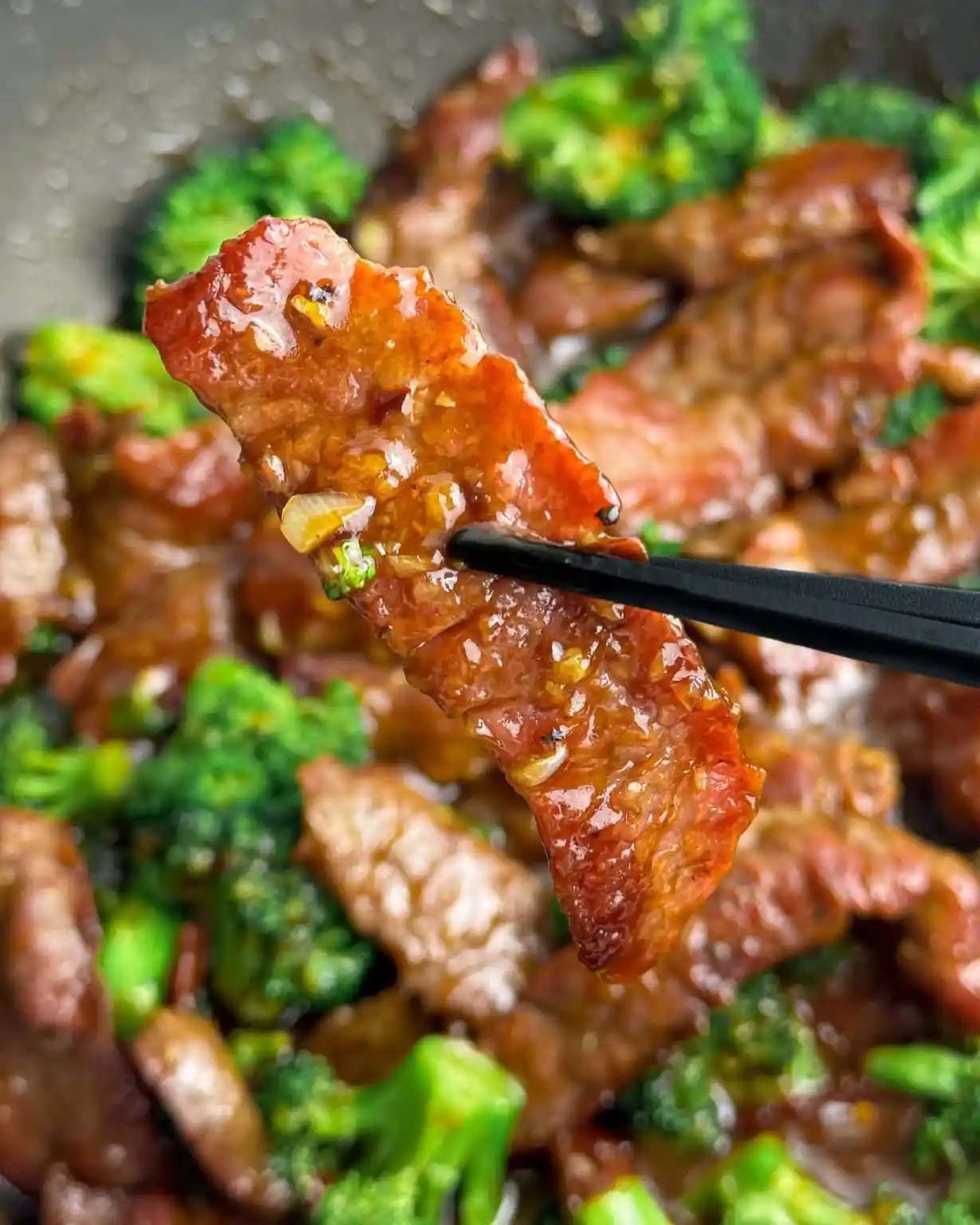 chinese food beef with garlic sauce